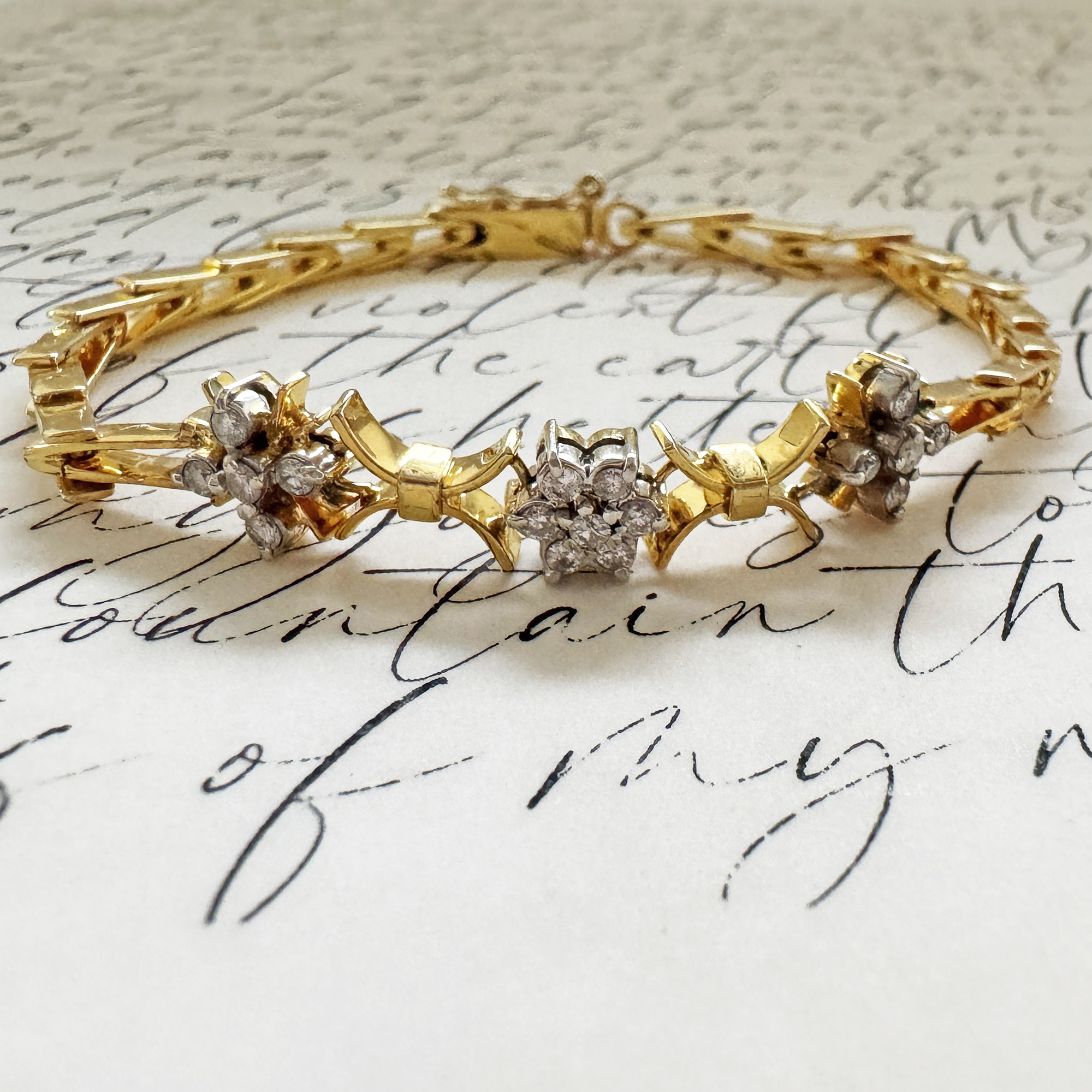 Vintage 14k Gold Rositas Flower Diamonds Bracelet